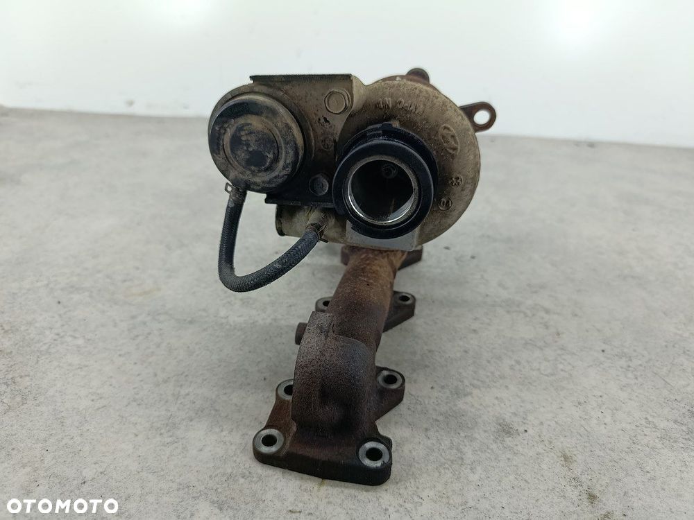 TURBINA Z KOLEKTOREM HYUNDAI TUSCON I 28231-27000 2.0 CRDI - 8
