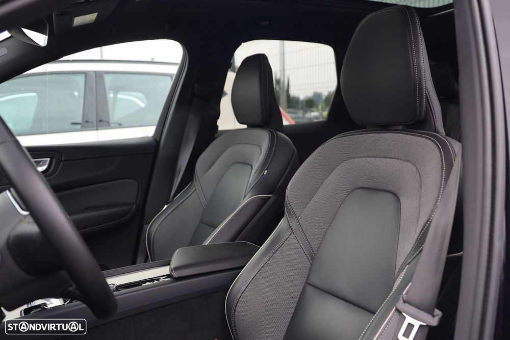 Volvo XC 60 2.0 T6 PHEV Black Edition AWD - 6