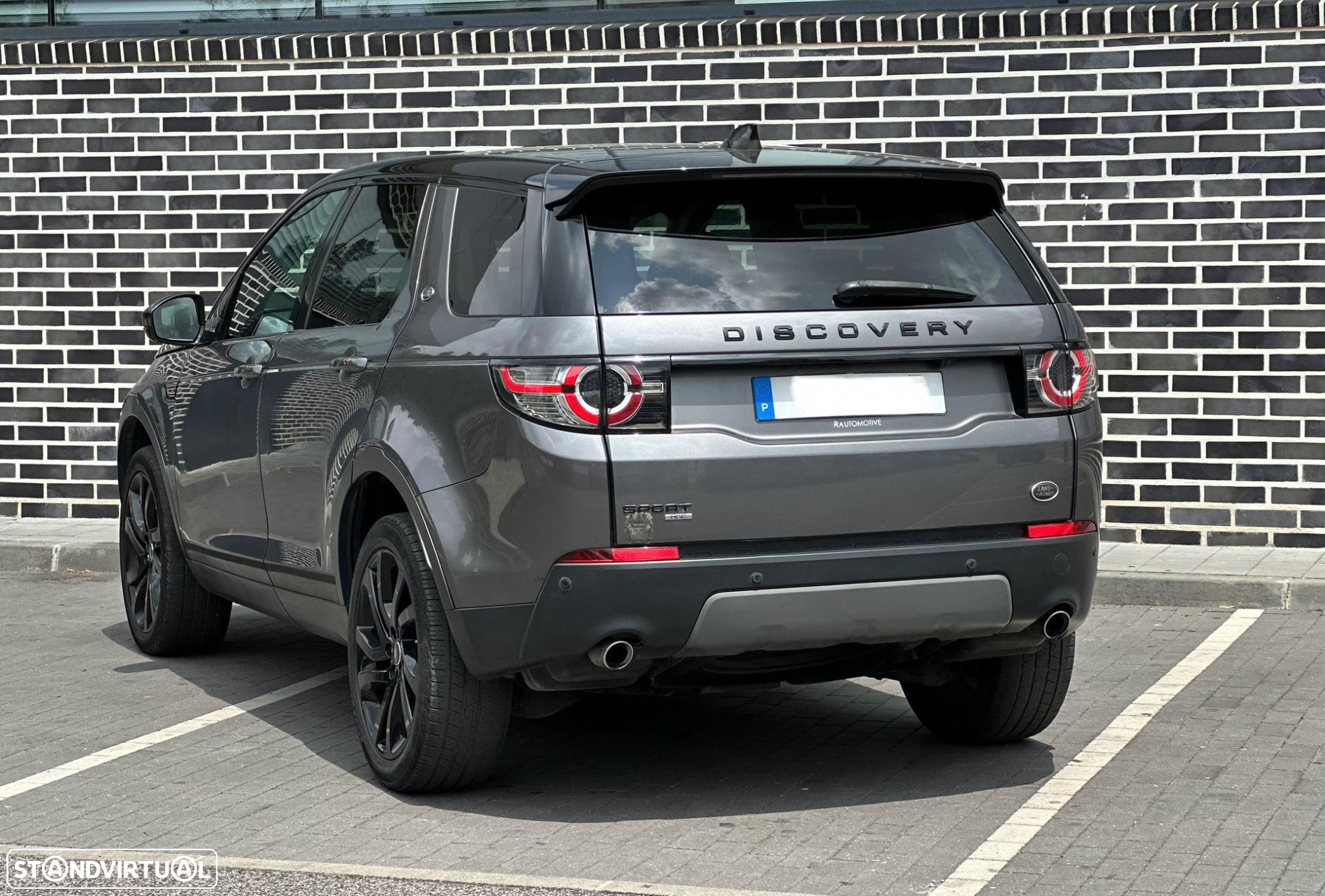Land Rover Discovery Sport 2.0 D AWD HSE - 6