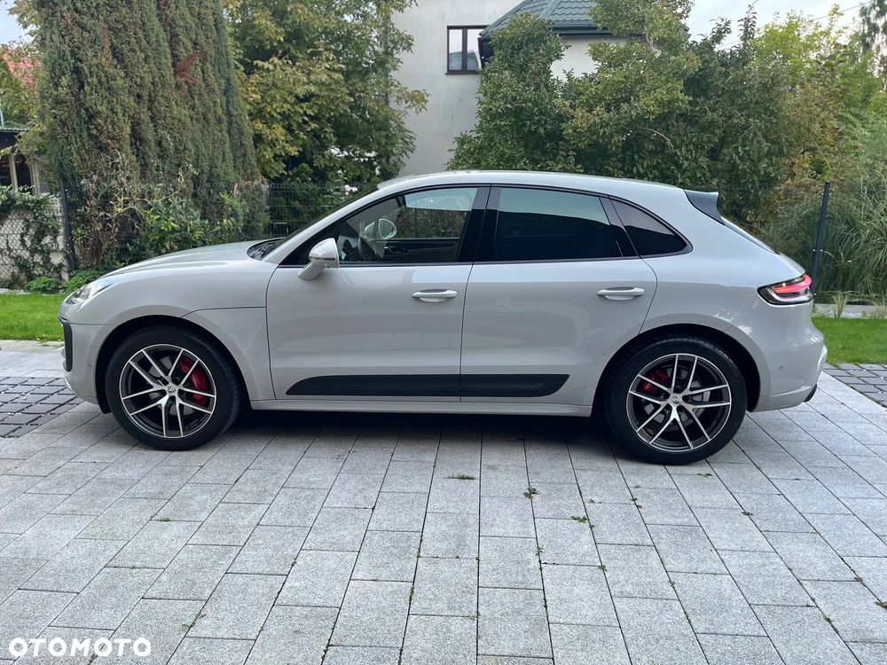 Porsche Macan - 1