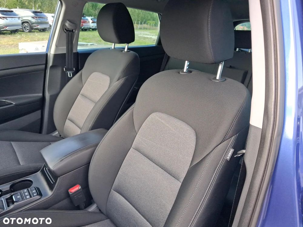 Hyundai Tucson 1.6 T-GDI Style 4WD DCT - 11