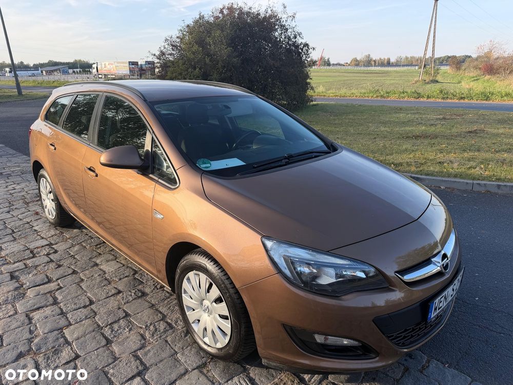 Opel Astra 2014 photo 3