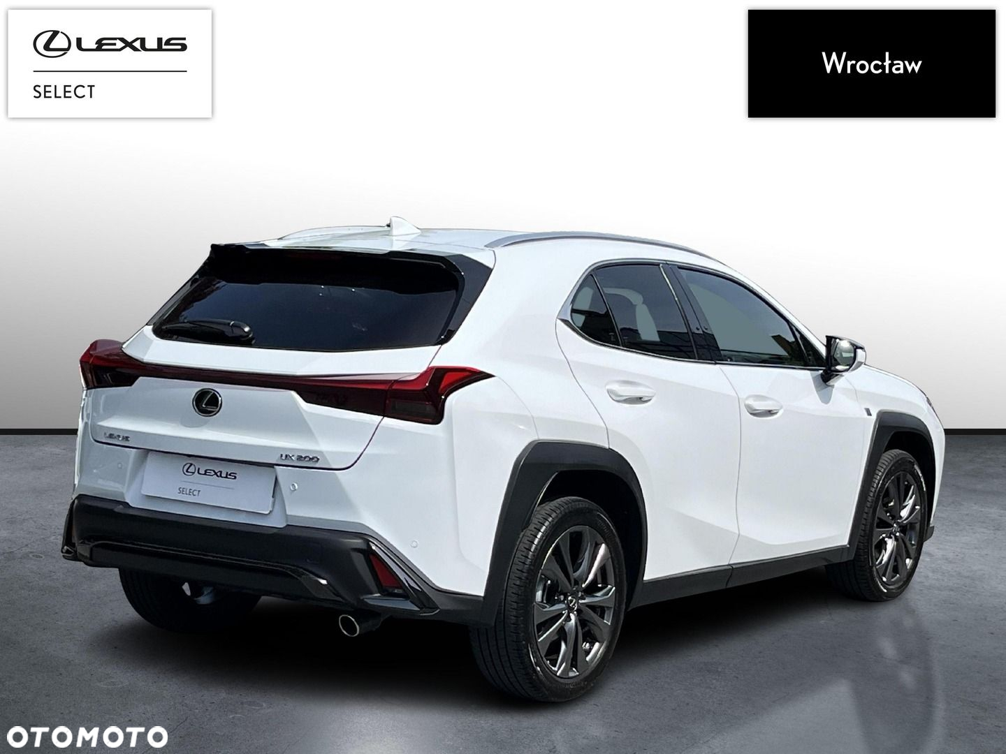 Lexus UX - 5