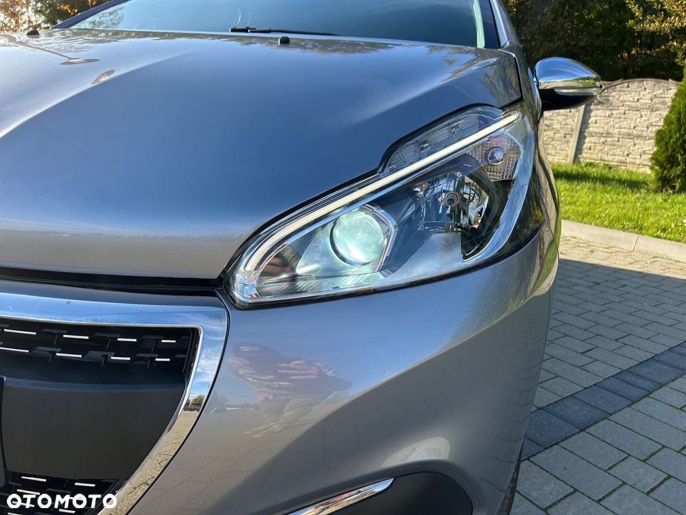 Peugeot 208 PureTech 110 Stop & Start Allure - 5