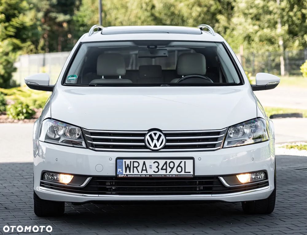 Volkswagen Passat - 4