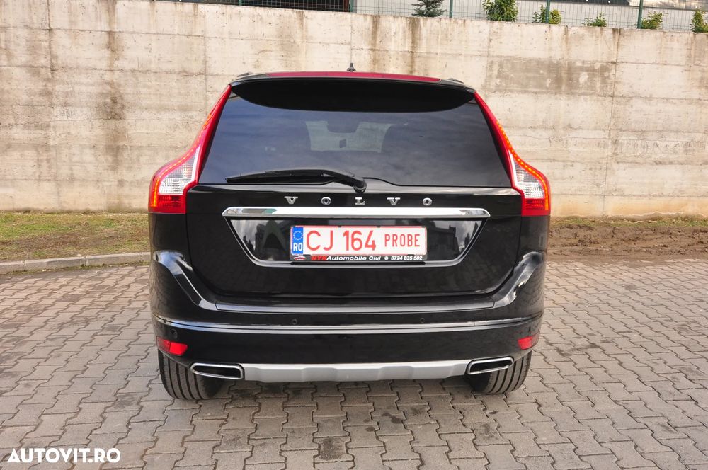 Volvo XC 60 D5 AWD Geartronic Momentum - 14