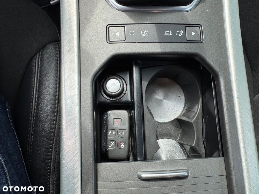 Land Rover Range Rover - 24