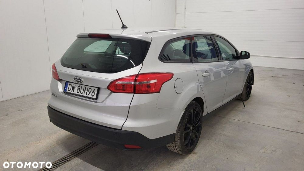 Ford Focus - 6