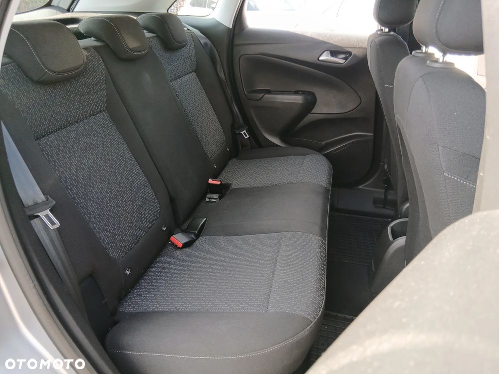 Opel Crossland X - 11