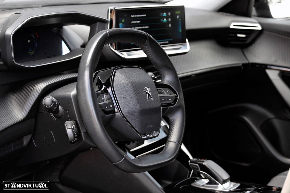 Peugeot e-2008 50 kWh Allure - 9
