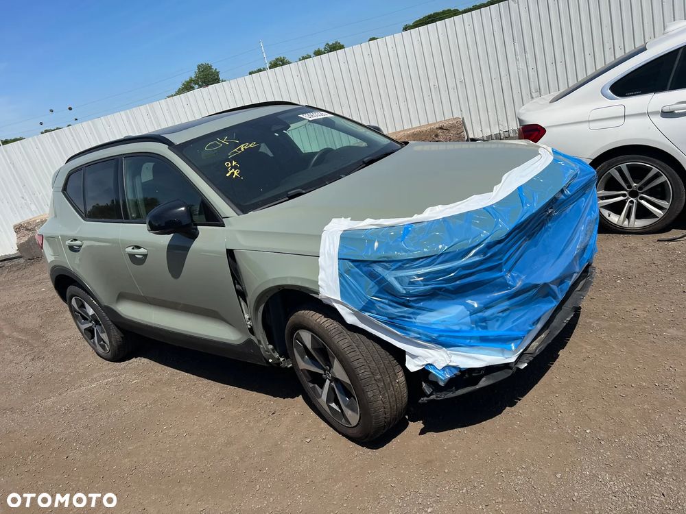 Volvo XC 40 - 14