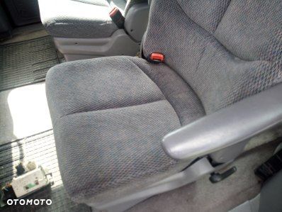 Chrysler Grand Voyager LE 2.5L TD - 9