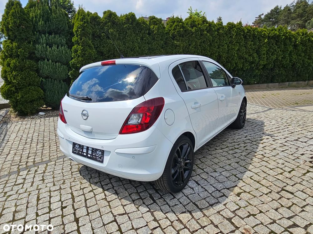 Opel Corsa 1.4 16V Color Edition - 32