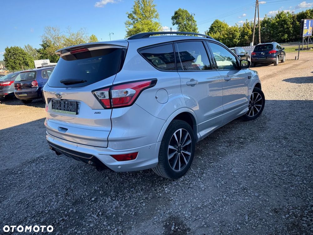 Ford Kuga 2.0 TDCi 4x4 ST-Line - 11