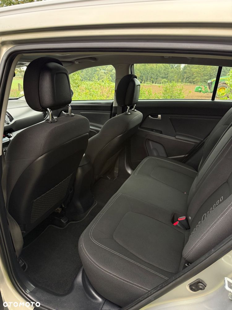 Kia Sportage 1.7 CRDI XL 2WD - 14