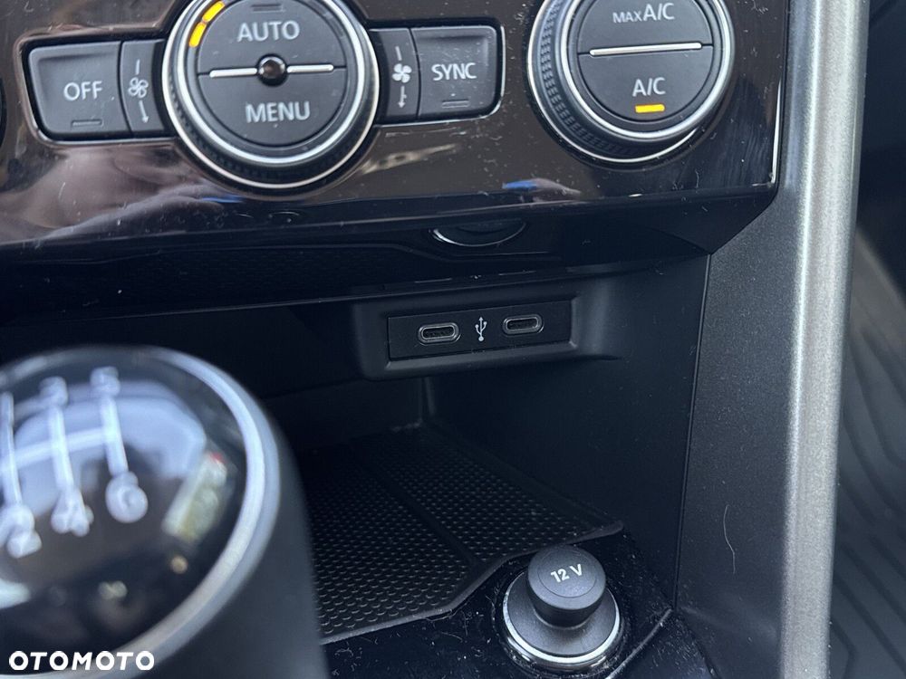 Volkswagen T-Roc 1.5 TSI GPF ACT Advance - 27