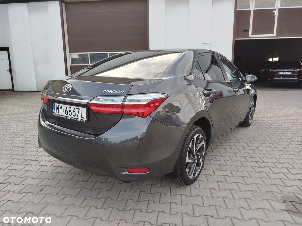 Toyota Corolla 1.6 Executive MS - 6