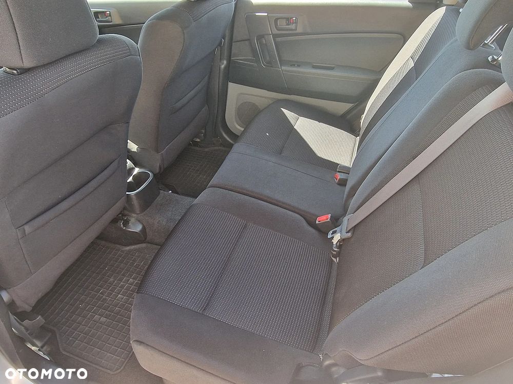 Daihatsu Terios Standard - 10