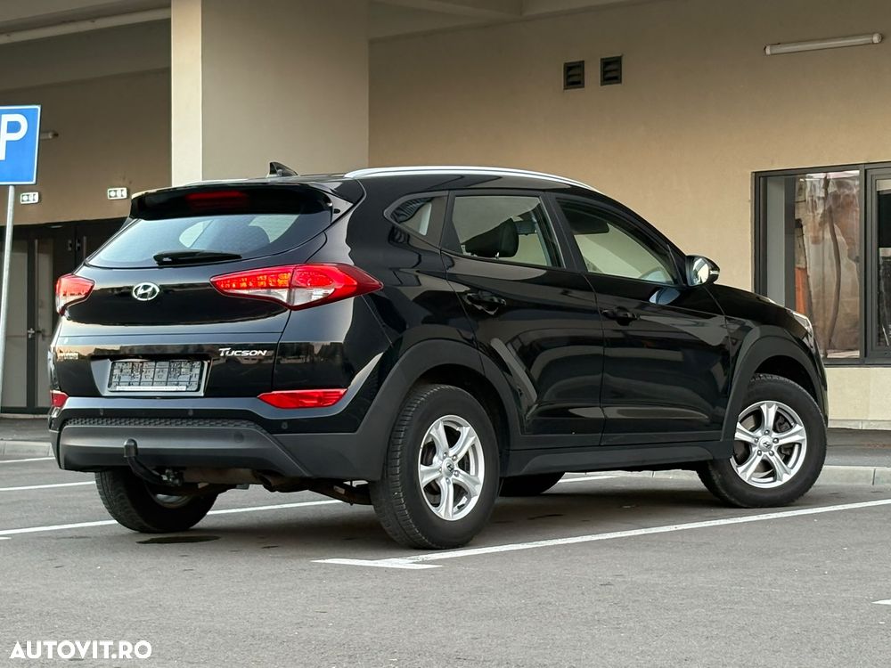 Hyundai Tucson blue 1.7 CRDi 2WD Style - 10