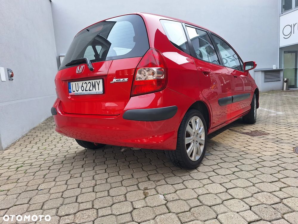 Honda Jazz 1.4 CVT ES - 24