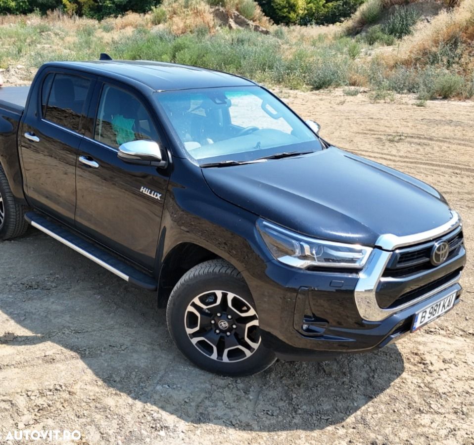 Toyota Hilux 2.8D 204CP 4x4 Double Cab AT Executive - 2