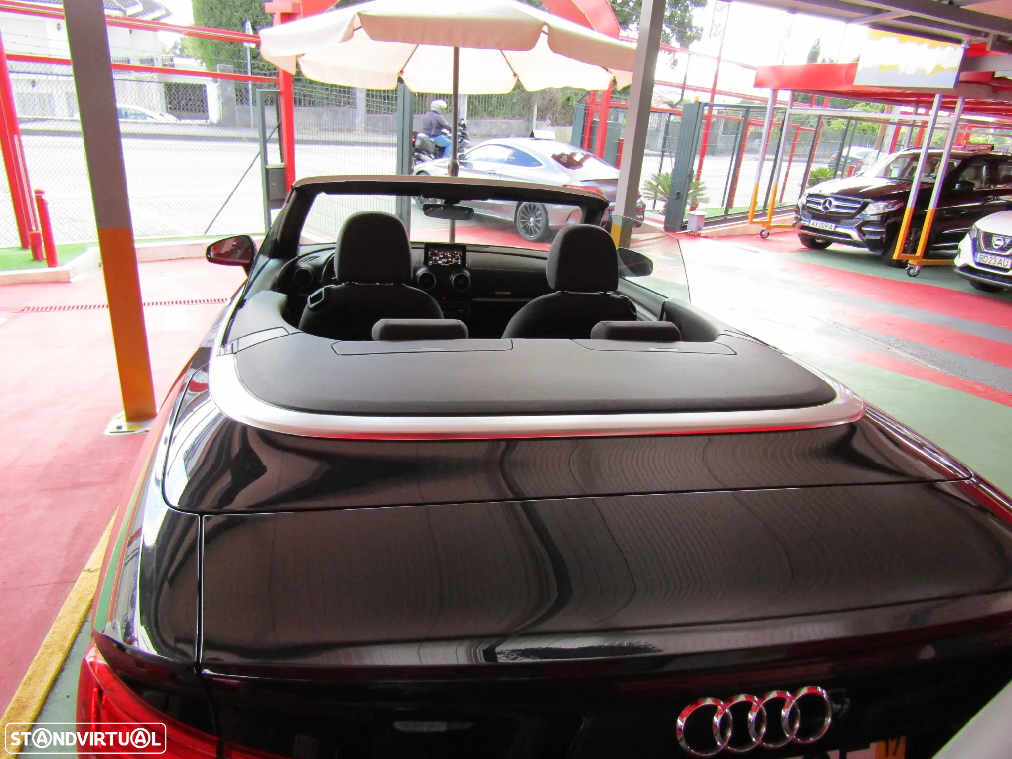 Audi A3 Cabrio 1.6 TDi Sport - 14