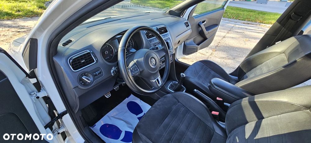 Volkswagen Polo 1.6 TDI Highline - 13