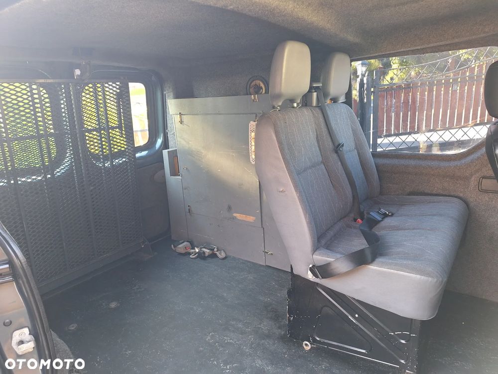 Opel Vivaro - 7