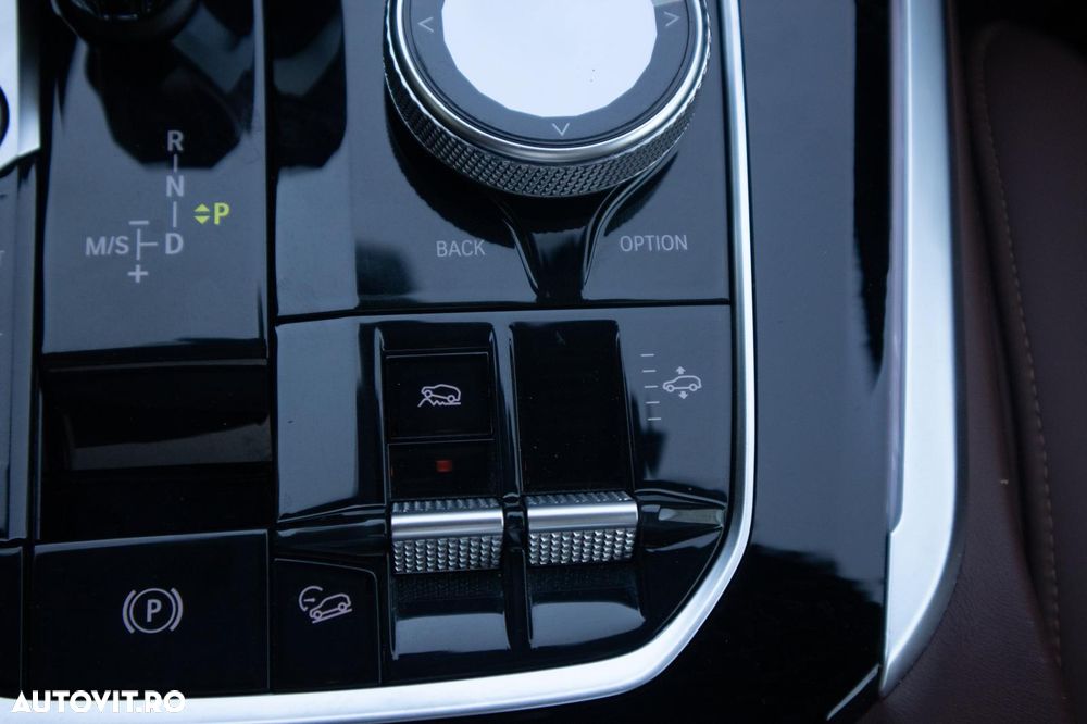 BMW X5 xDrive40i - 32