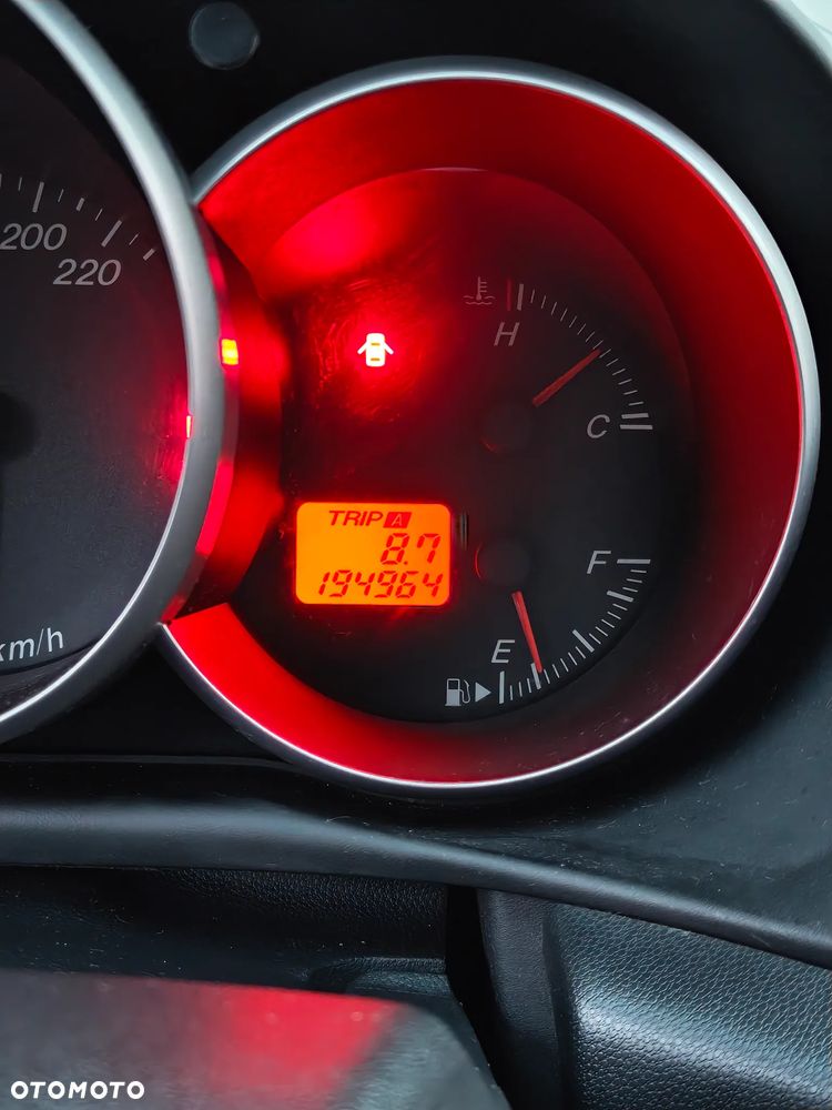 Mazda 3 1.6 16V Exclusive - 11