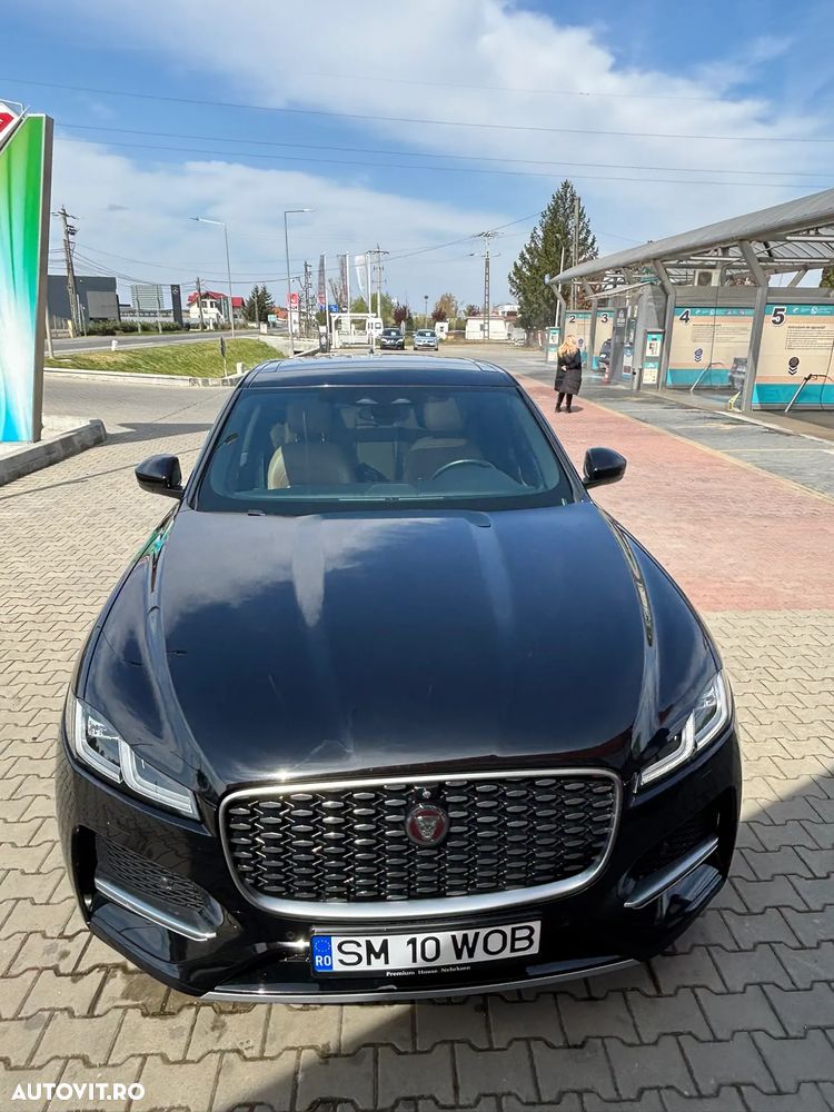 Jaguar F-Pace - 7