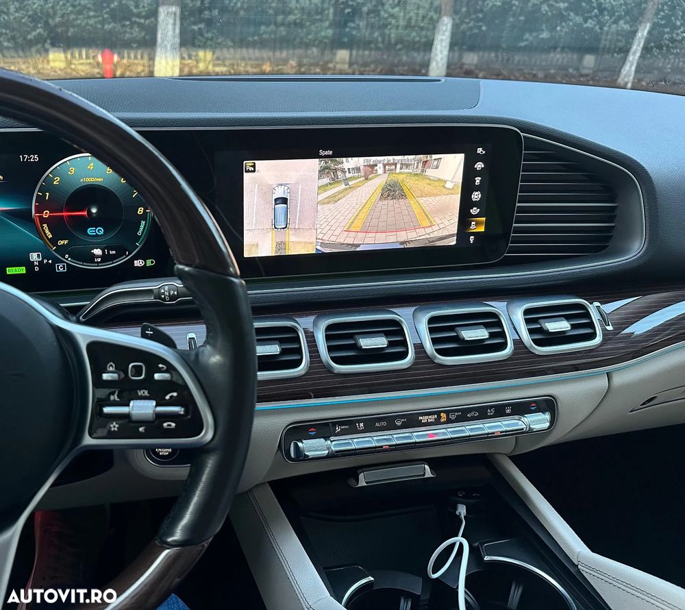Mercedes-Benz GLE 350 e 4MATIC - 25