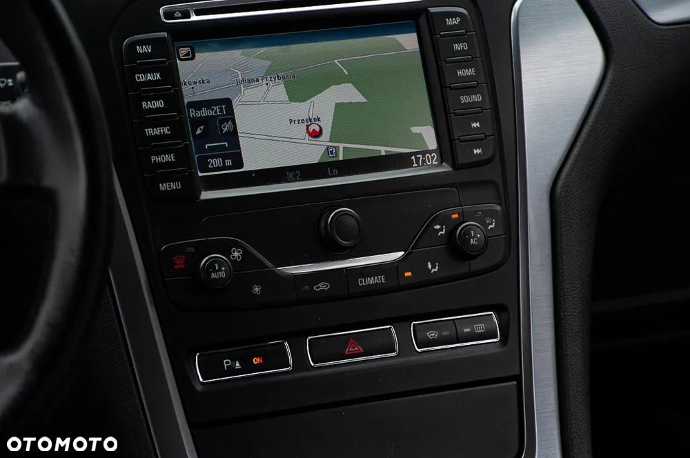 Ford Mondeo 2.0 TDCi Business Edition - 34
