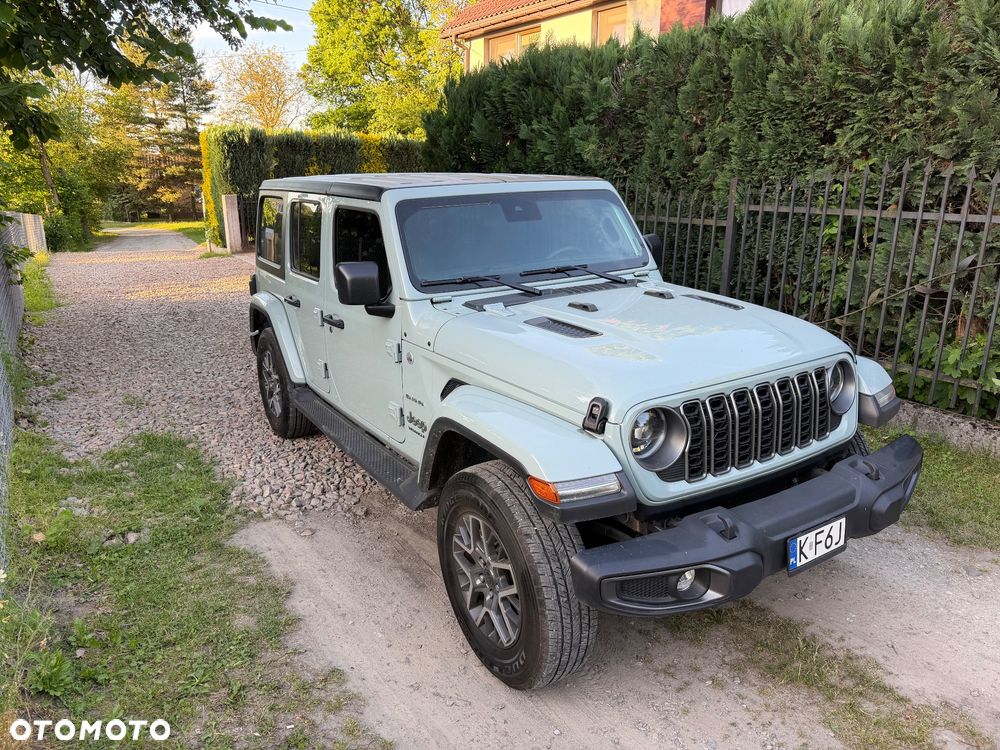 Jeep Wrangler - 2