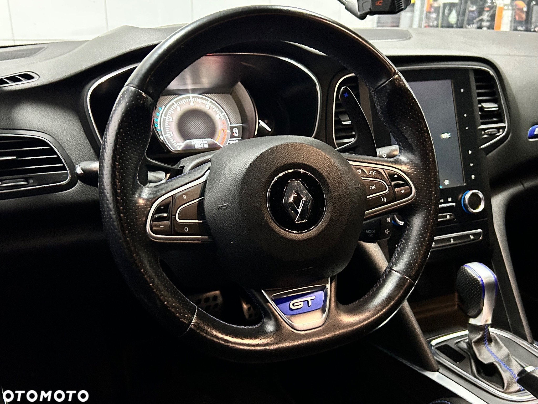 Renault Megane 1.6 TCe GT EDC - 29