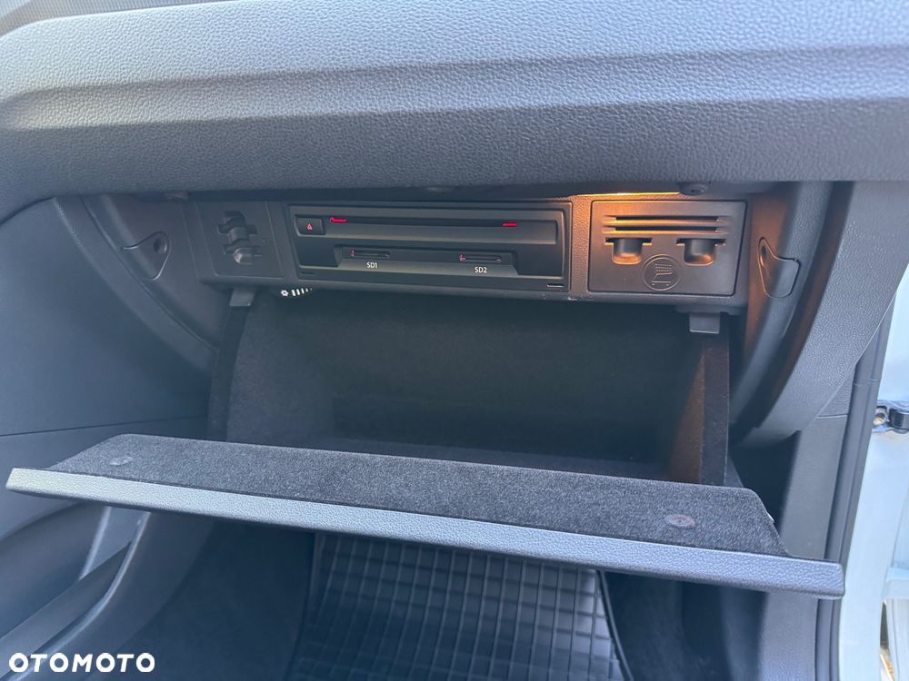 Volkswagen Golf Sportsvan VII SV 1.6 TDI Highline DSG - 28