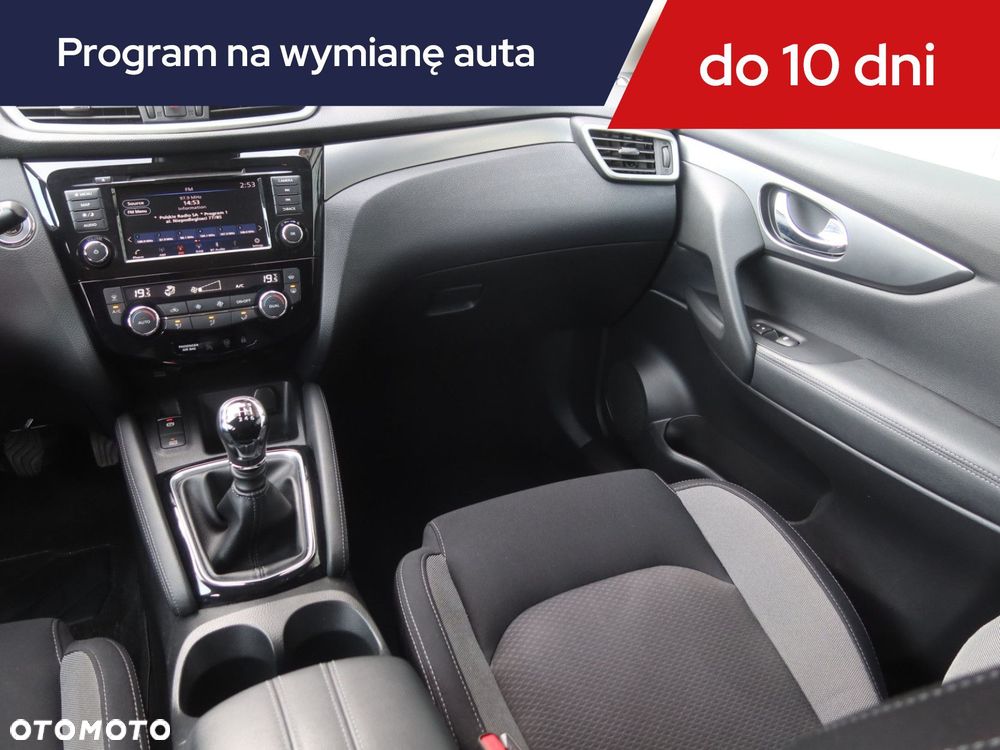 Nissan Qashqai - 10