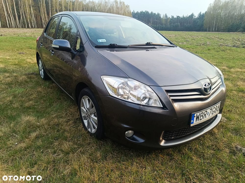 Toyota Auris 1.6 Life+ - 3