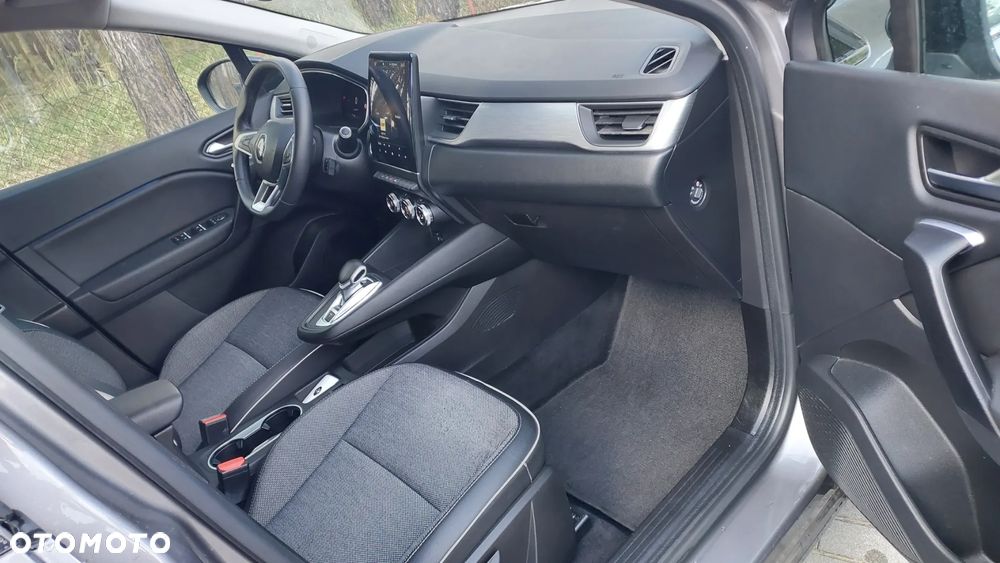 Renault Captur E-TECH 160 BUSINESS EDITION - 11