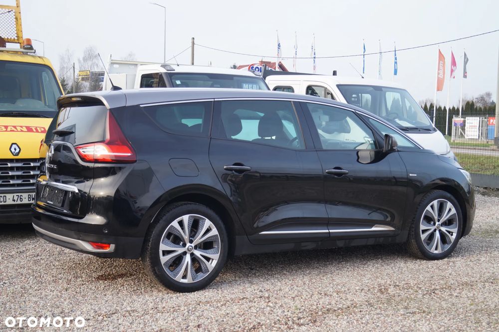 Renault Grand Scenic - 9