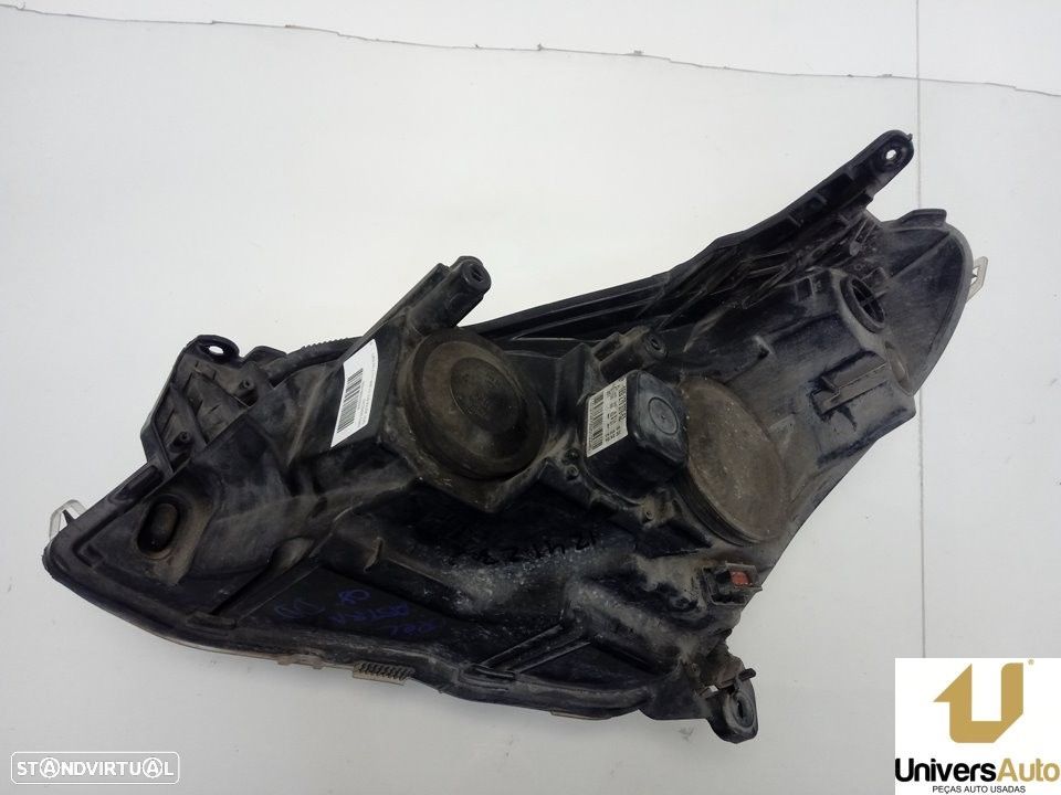 FAROL DIREITO OPEL ASTRA H GTC 2006 - - 1