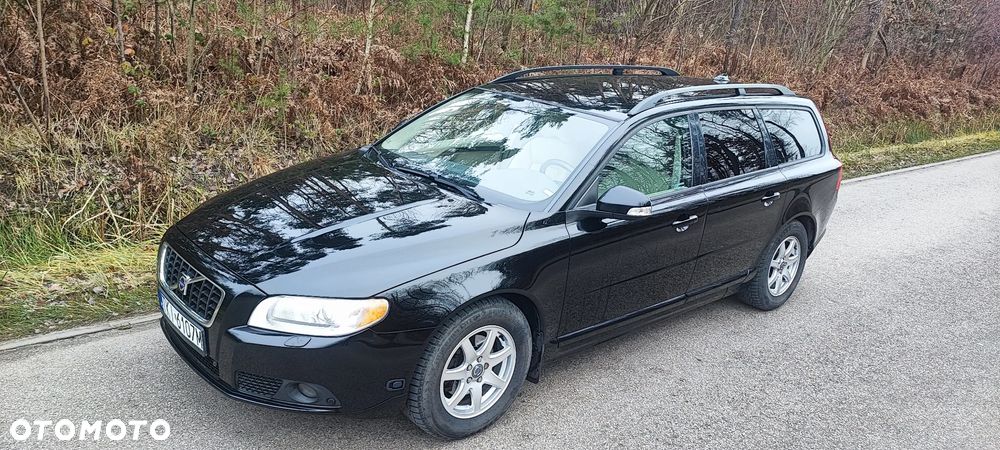 Volvo V70 2.0 Momentum - 4