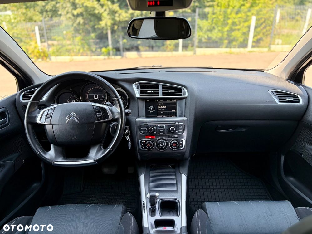 Citroën C4 e-HDi 115 ETG6 Exclusive - 21