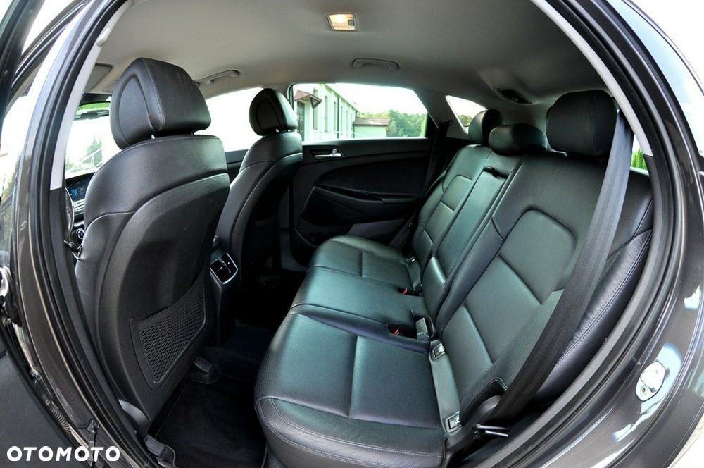 Hyundai Tucson blue 1.7 CRDi 2WD Advantage - 8