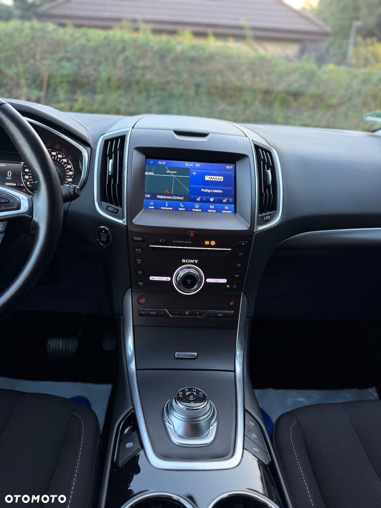 Ford S-Max 2.0 EcoBlue Titanium - 24