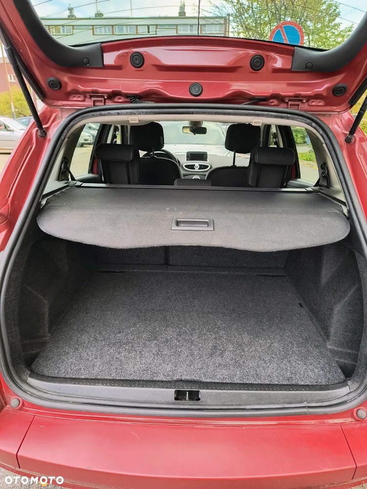 Renault Clio - 8