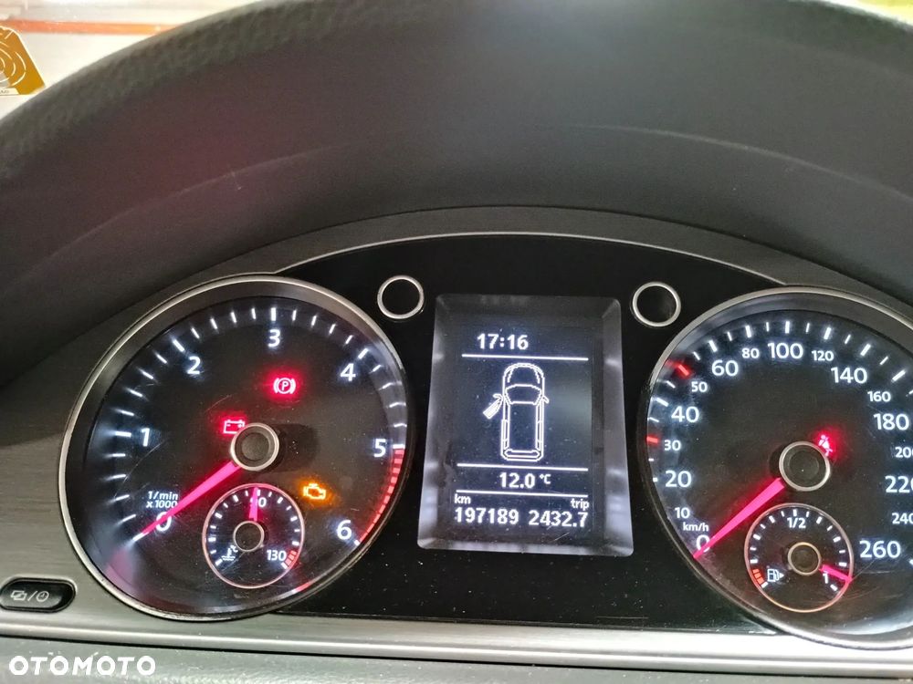 Volkswagen Passat 1.6 TDI Trendline CityLine - 8