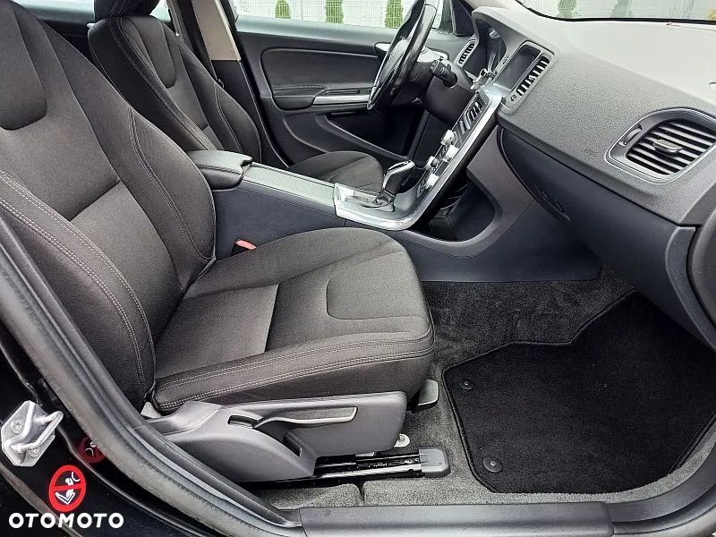 Volvo V60 D4 Geartronic - 20