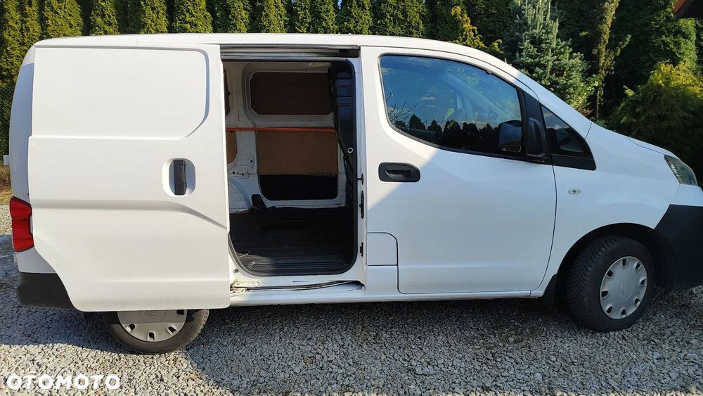 Nissan NV 200 - 9