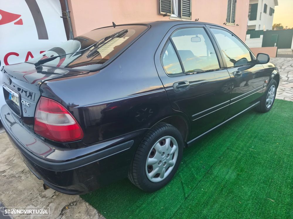 Honda Civic 1.5i LS - 3